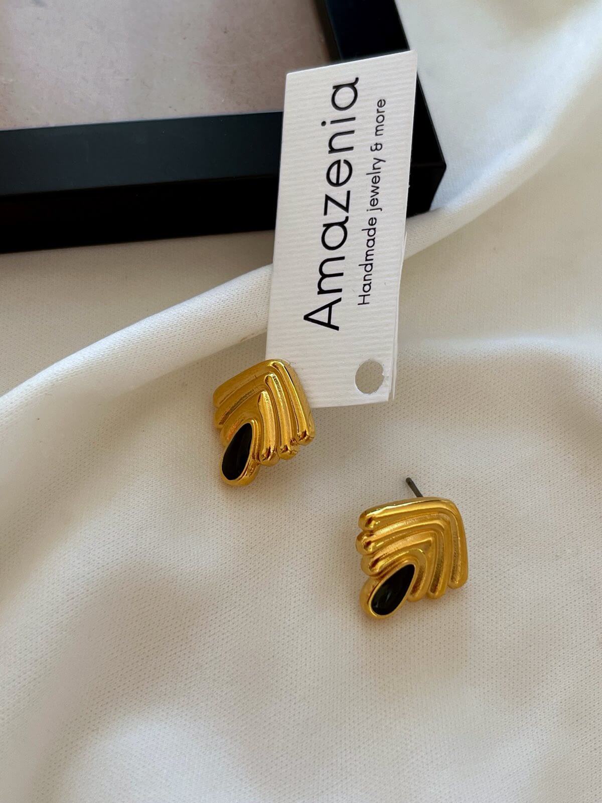 Ariona Earrings